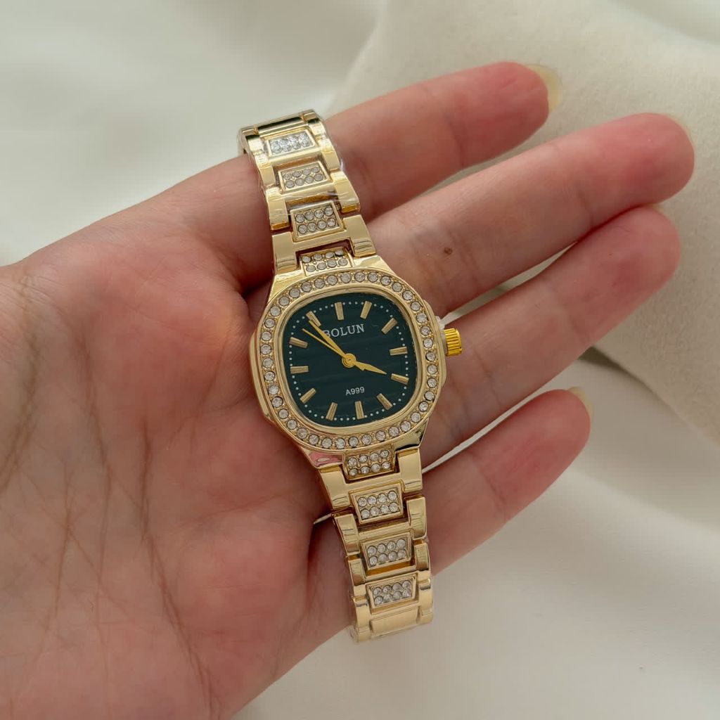 ساعت BOLUN نگین دار کد 3002